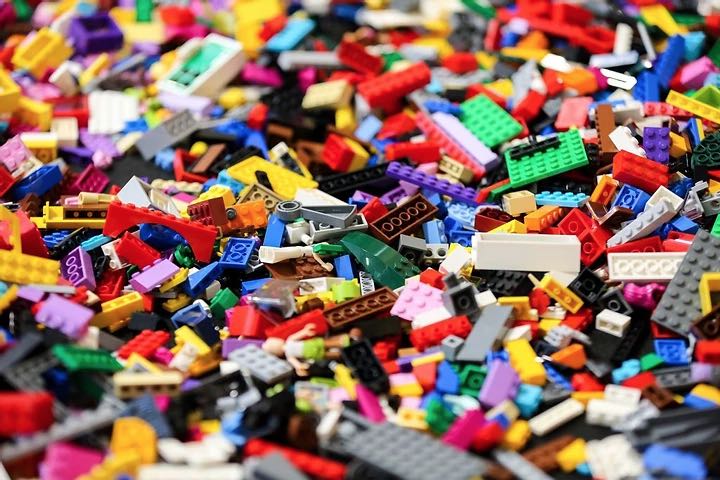 Что общего между APIs и Legos